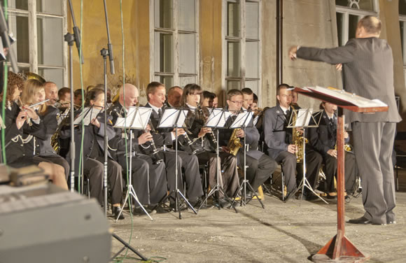 news: WdrodzeNaOlt.jpg